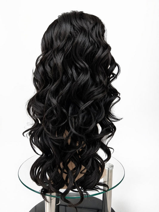 Peluca Anny – Lace Front - Corte Degrafilado/Capas -Tono Castaño Obscuro