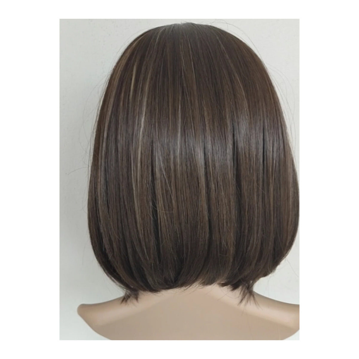 Peluca Teresa/H8/88 Rubio obscuro con rayitos  Premium-Corte Bob